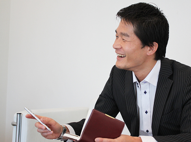 代表理事 金森秀晃近影